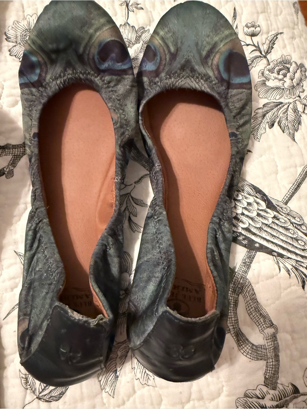 Lucky Brand Peacock-Print Foldable Ballet Flats
